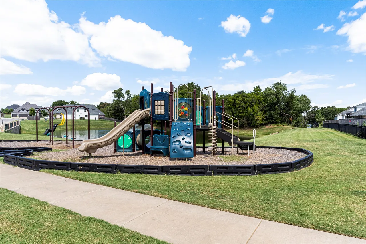 Photo 53 — 609 E 125th Place S, Jenks, OK 74037