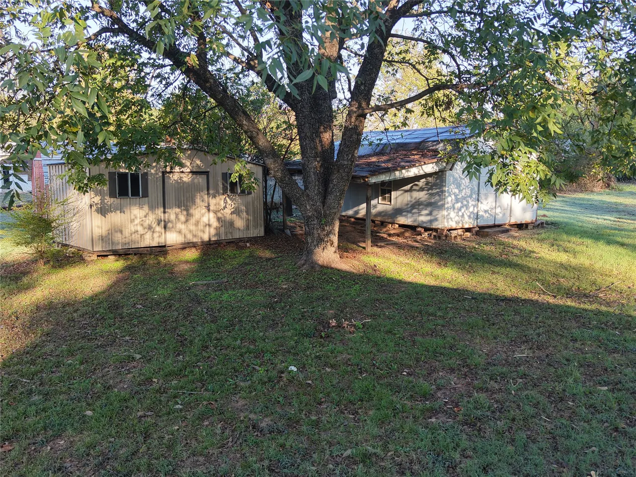 Photo 4 — 605 del norte, Wister, OK 74966