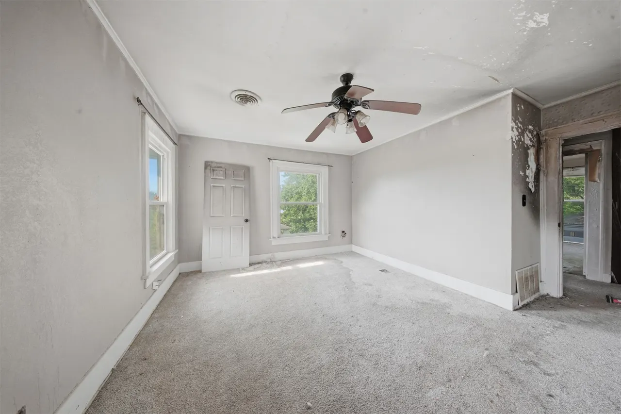 Photo 9 — 124 E 2nd Street, Stroud, OK 74079