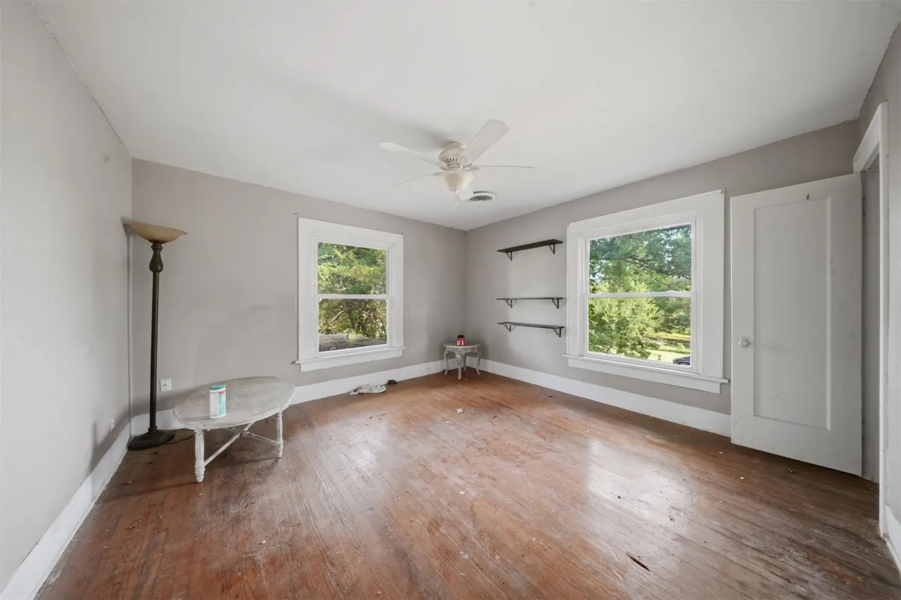 Photo 11 — 124 E 2nd Street, Stroud, OK 74079