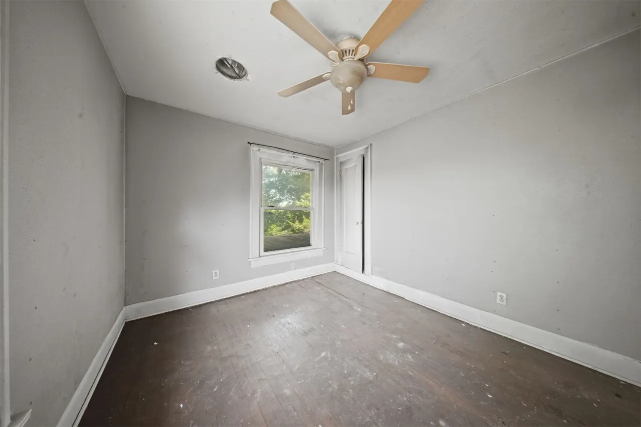 Photo 15 — 124 E 2nd Street, Stroud, OK 74079
