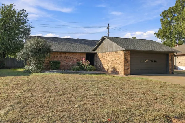 Photo 2 — 4111 W 18th Avenue, Stillwater, OK 74074