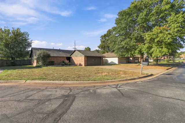 Photo 3 — 4111 W 18th Avenue, Stillwater, OK 74074
