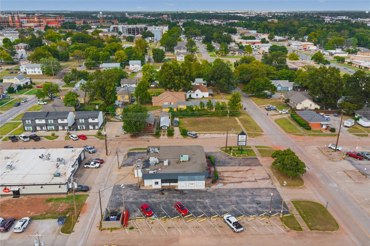 Photo 10 — 424 S Husband Street, Stillwater, OK 74074