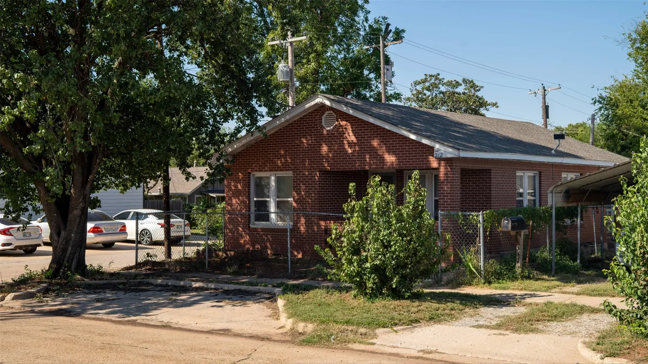 Photo 3 — 424 S Husband Street, Stillwater, OK 74074