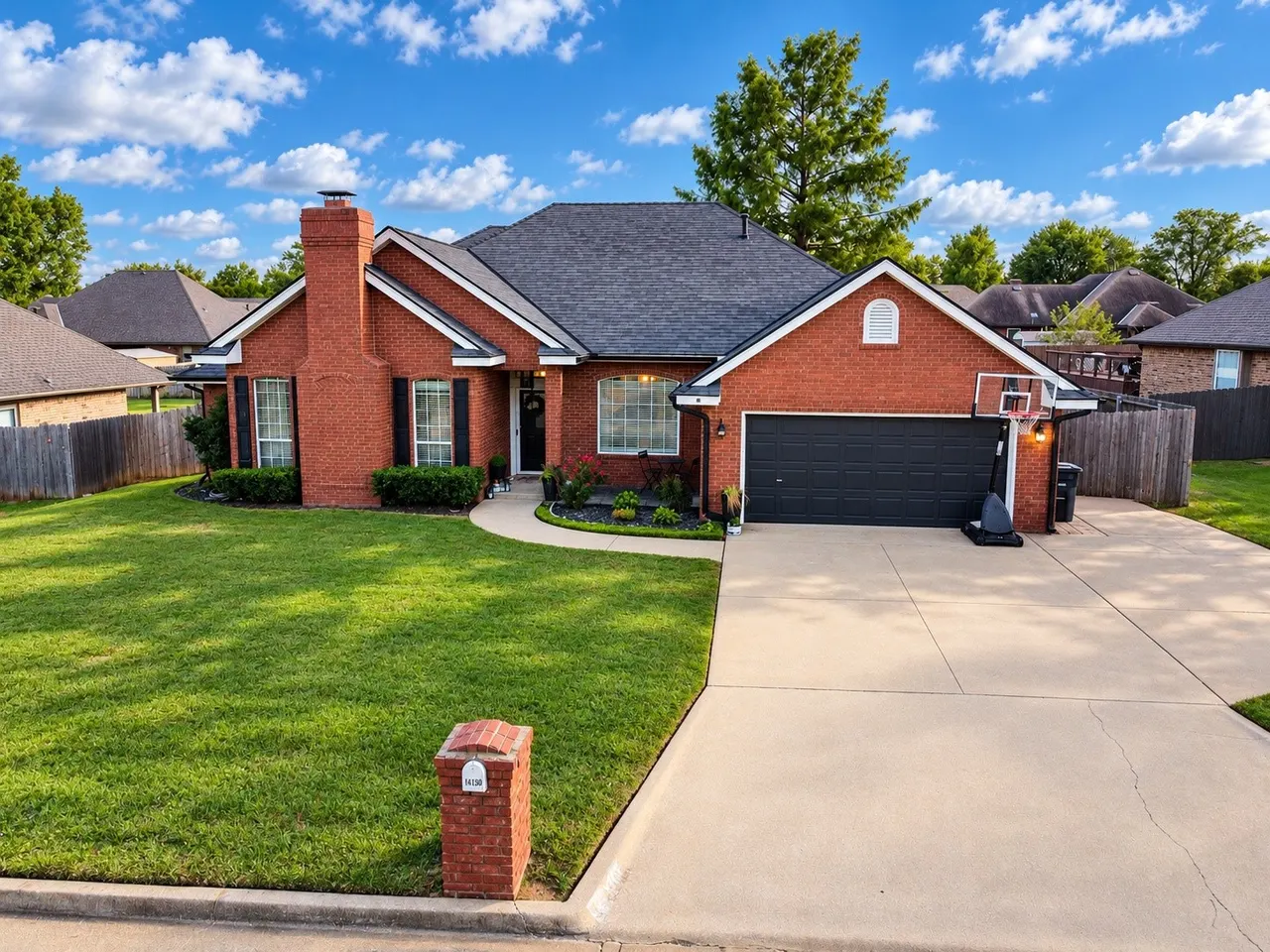 Front exterior — 1307 Castle Creek Street, Shawnee, OK 74804