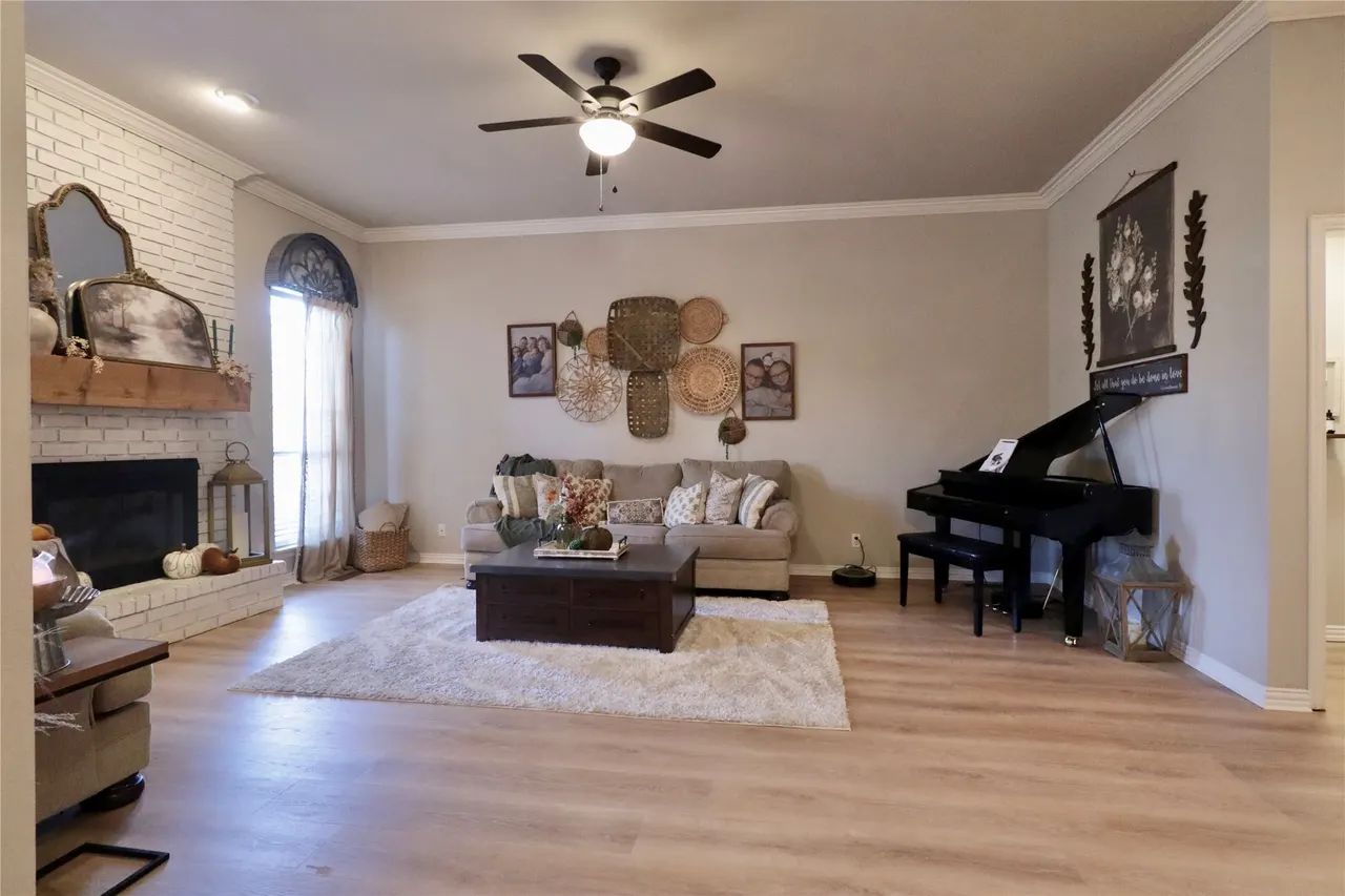 Photo 7 — 1307 Castle Creek Street, Shawnee, OK 74804