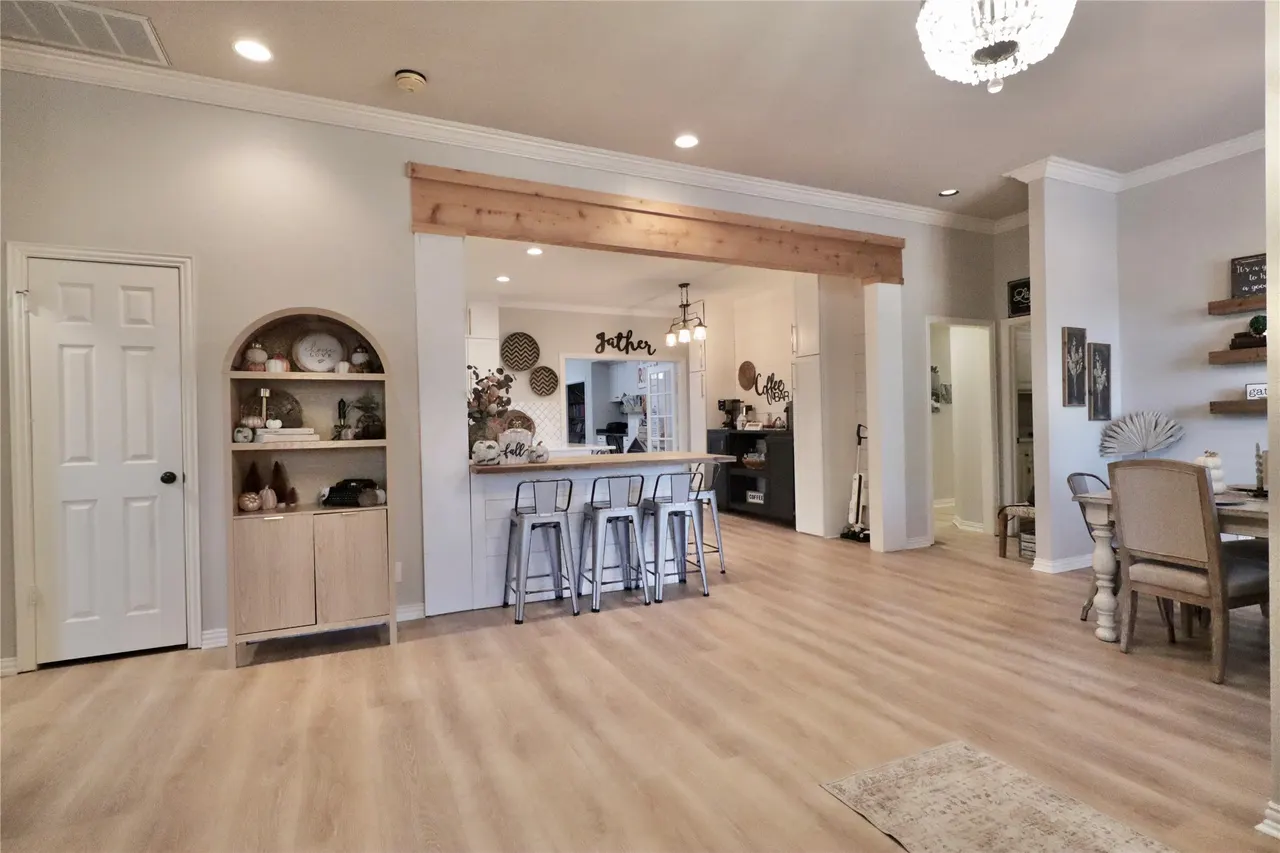 Photo 11 — 1307 Castle Creek Street, Shawnee, OK 74804