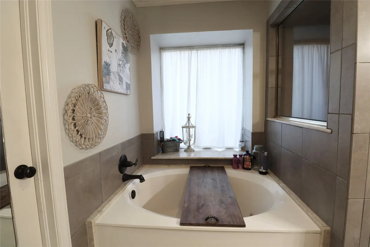 Photo 28 — 1307 Castle Creek Street, Shawnee, OK 74804