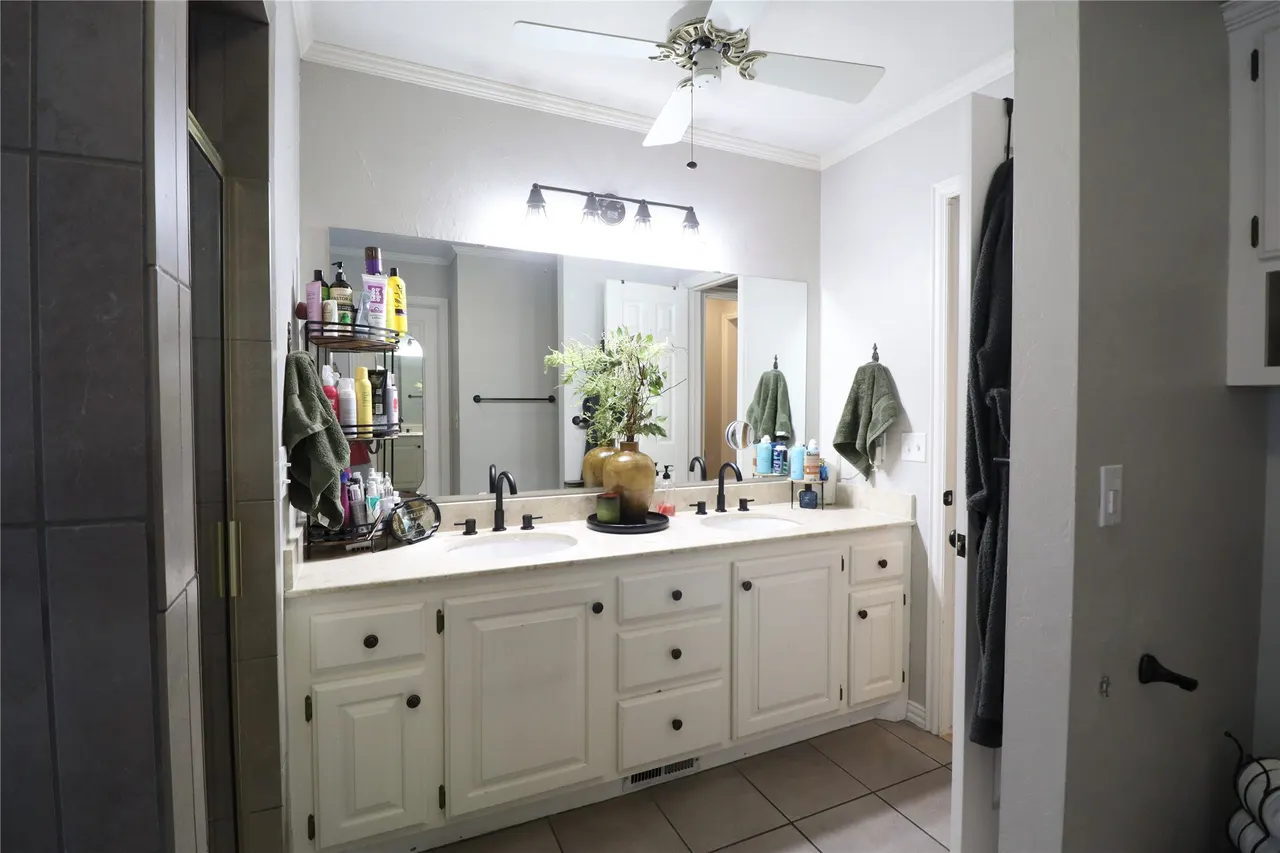 Photo 31 — 1307 Castle Creek Street, Shawnee, OK 74804