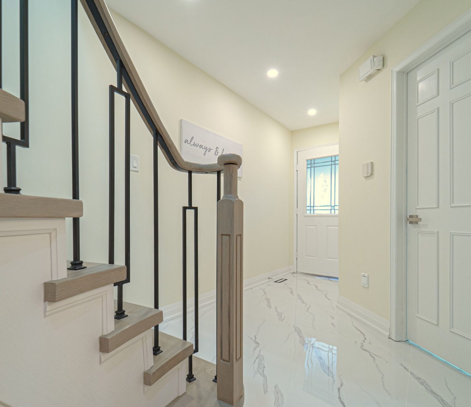 76 Roxborough Lane detail 4