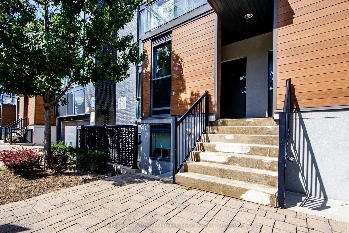 370 Wallace Ave detail 17