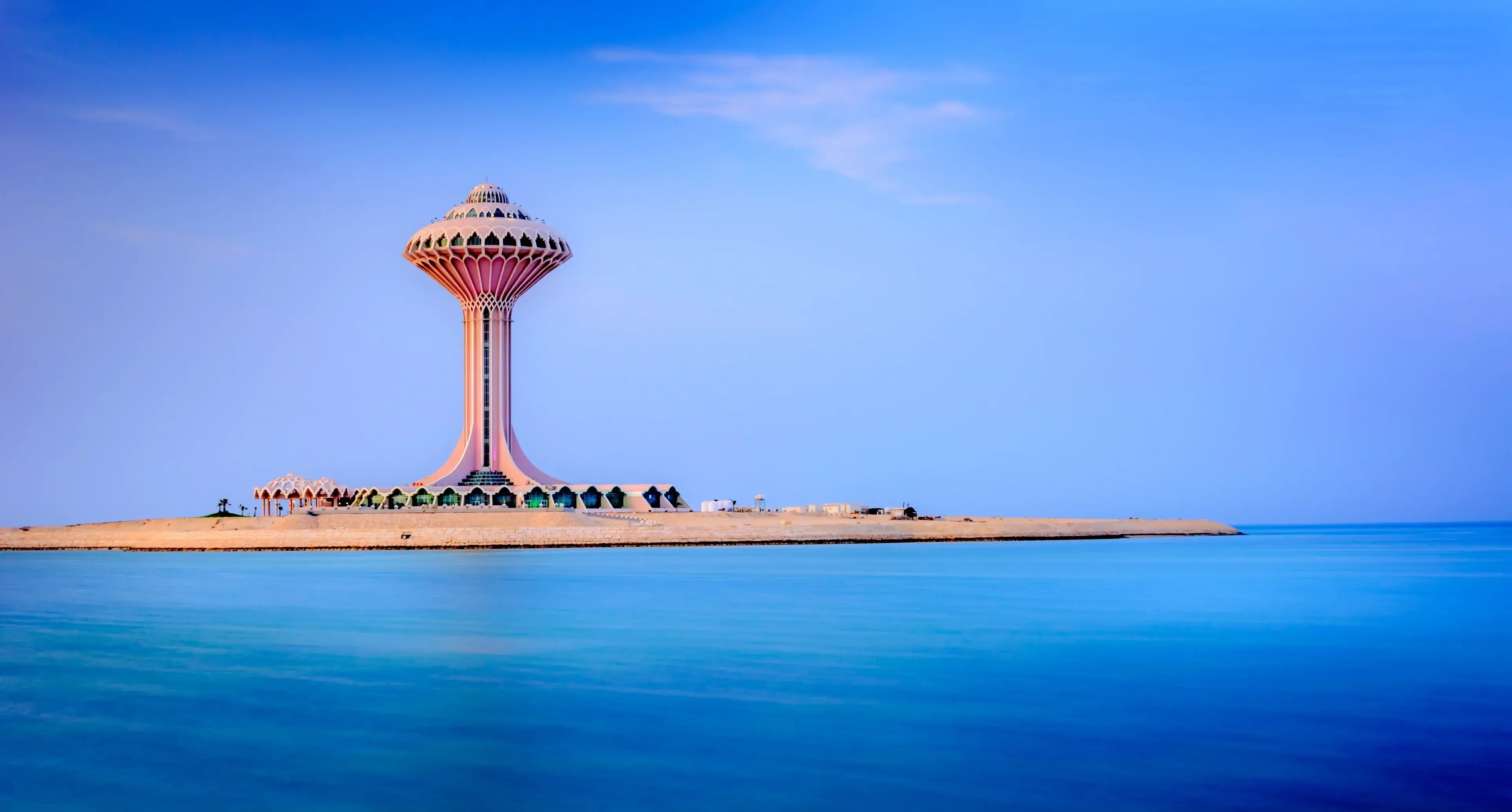 The Ultimate City Guide to Khobar: Cafés, Corniche & Shopping