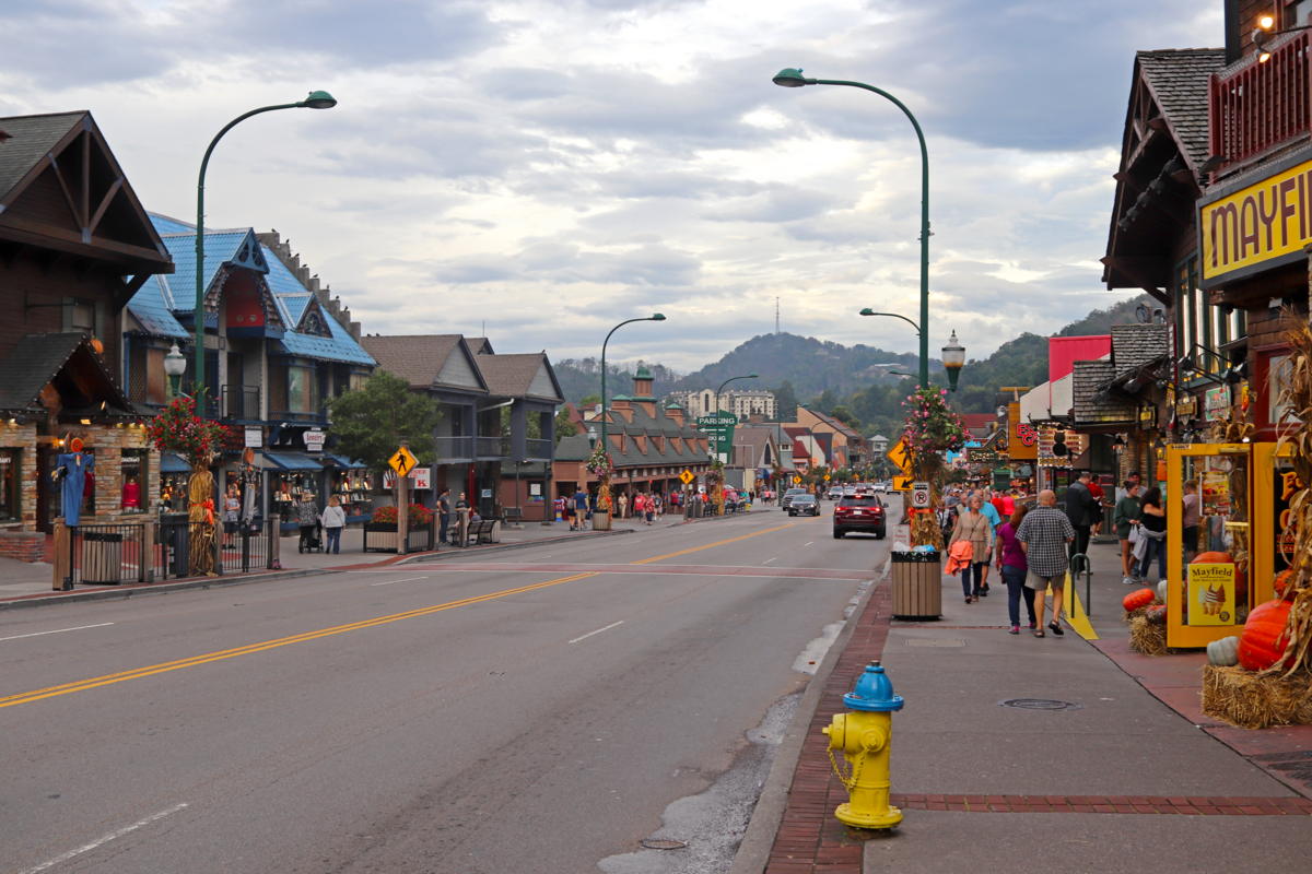 Gatlinburg image