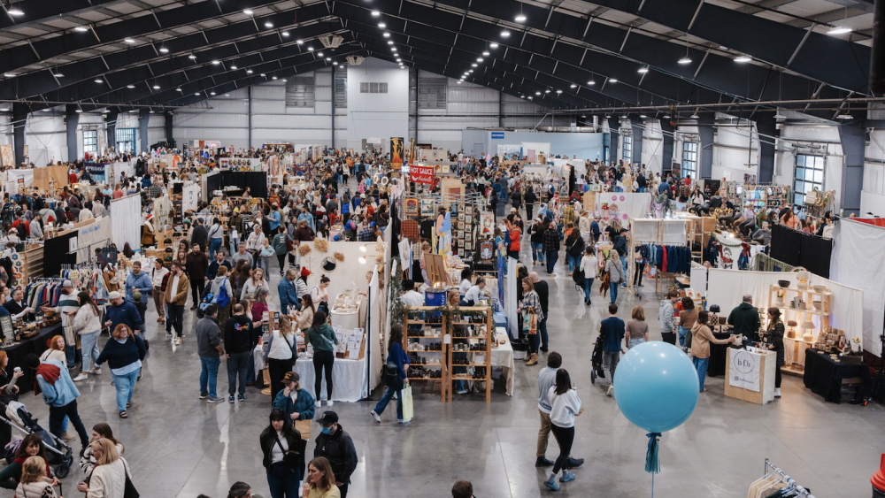 سوق ناشفيل للسلع المستعملة image