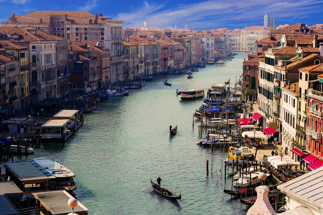venice simpson orient express