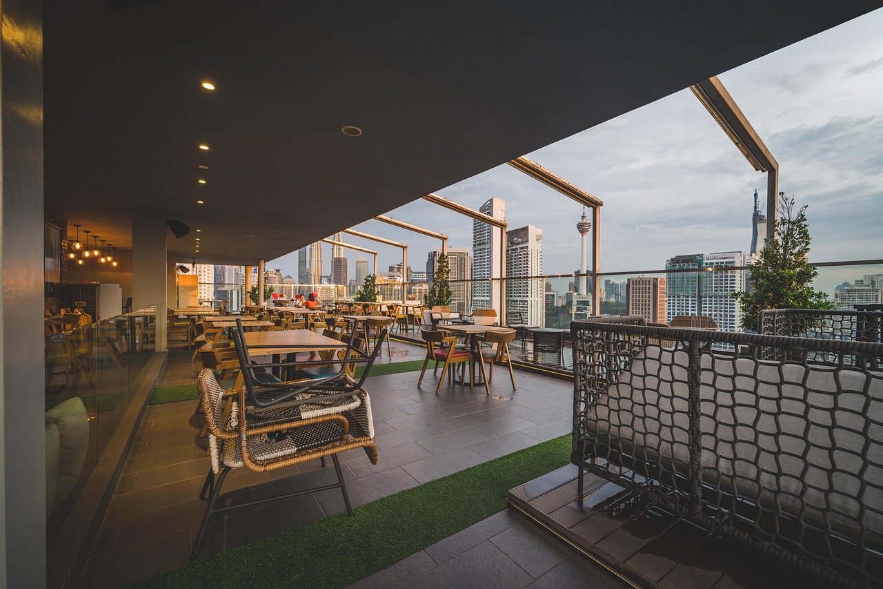bar-hotel-bar-rooftop-bar-hotel