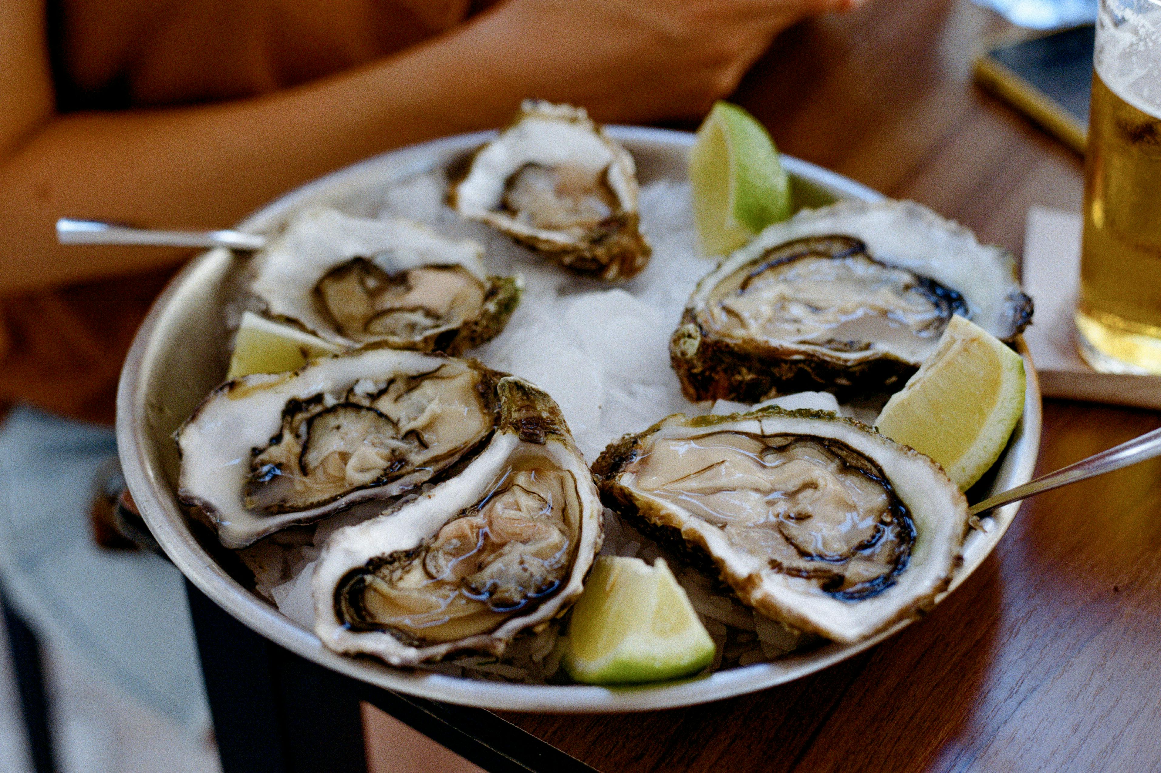 oysters-and-lemon-slices-on-plate