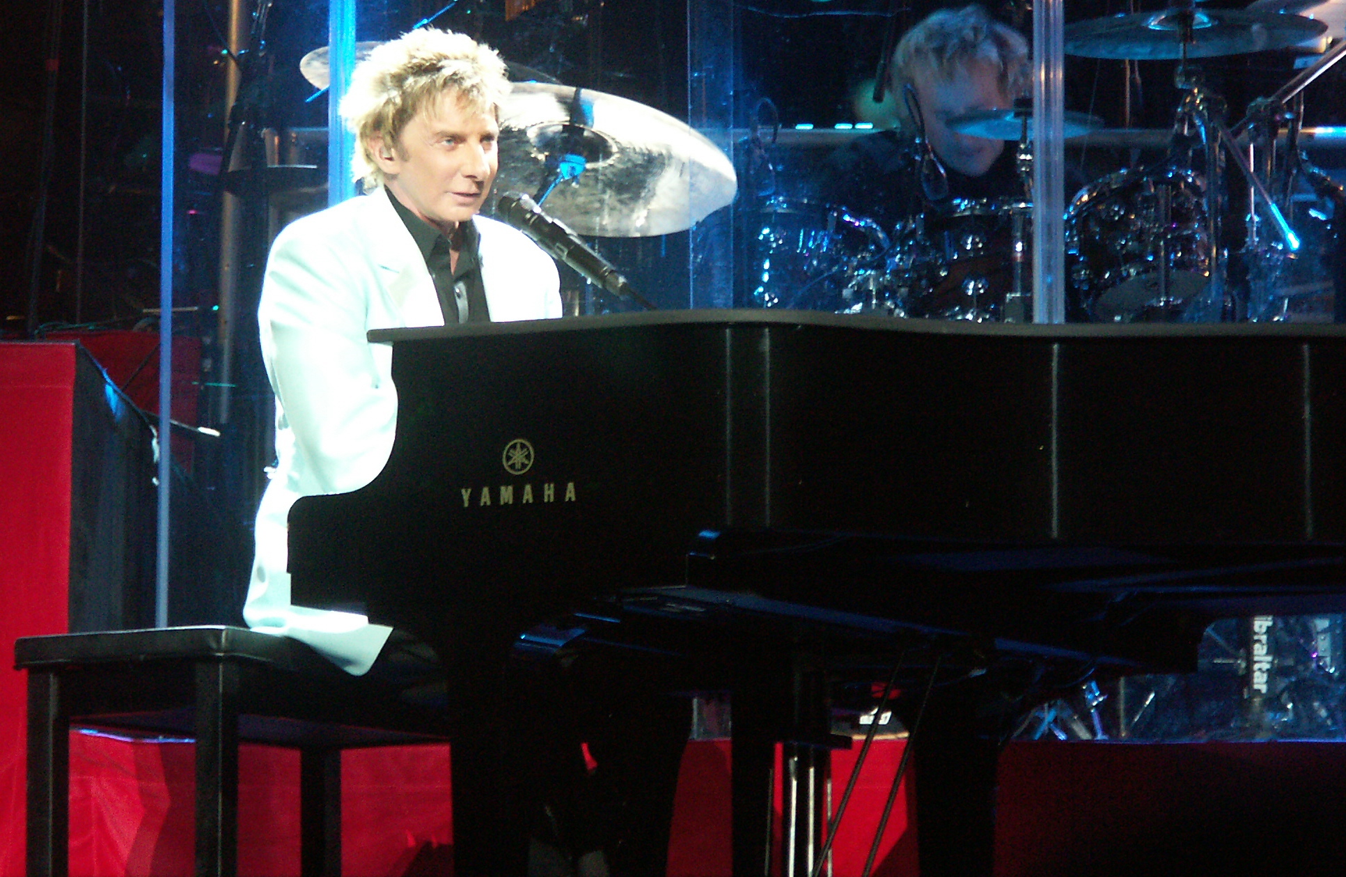 barry manilow