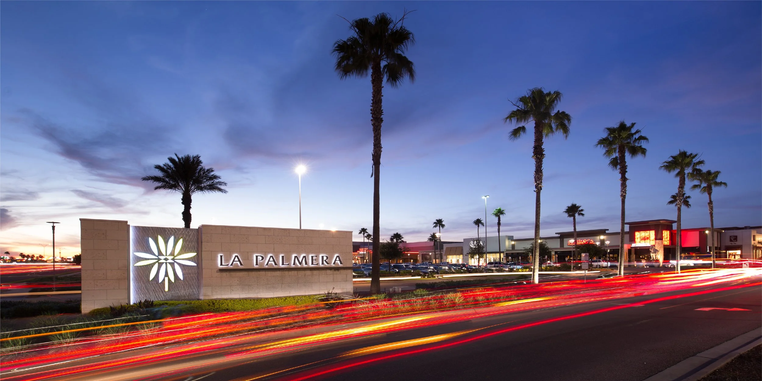 La Palmera Mall image