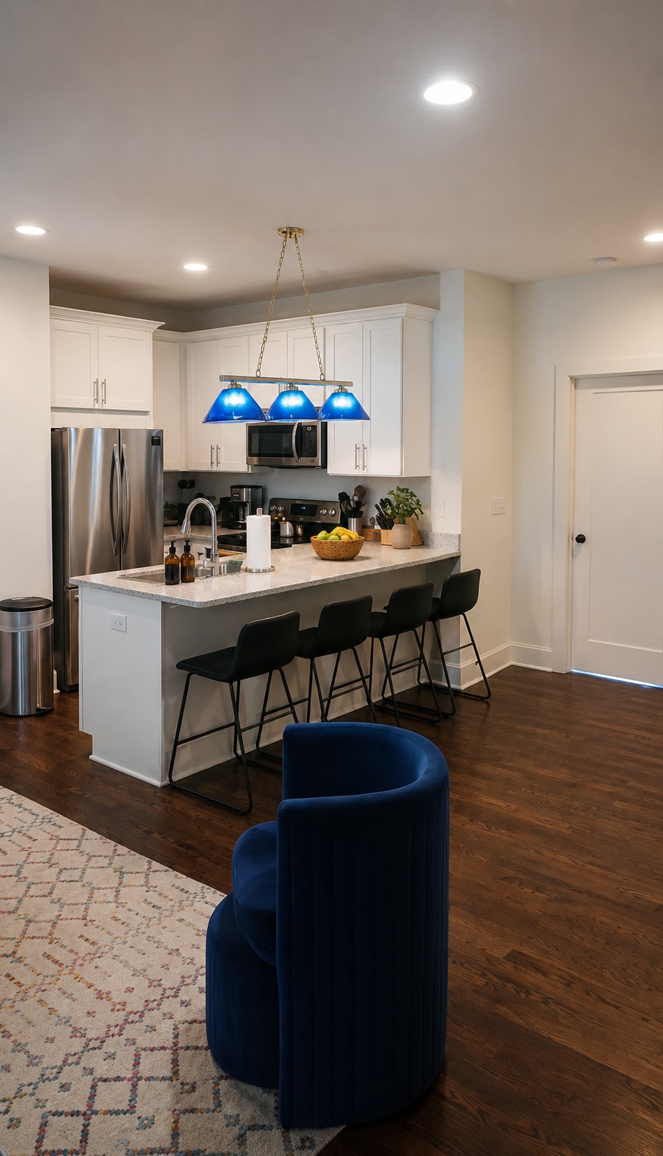 Sleeps 8, Free Parking | Hart Suites #7