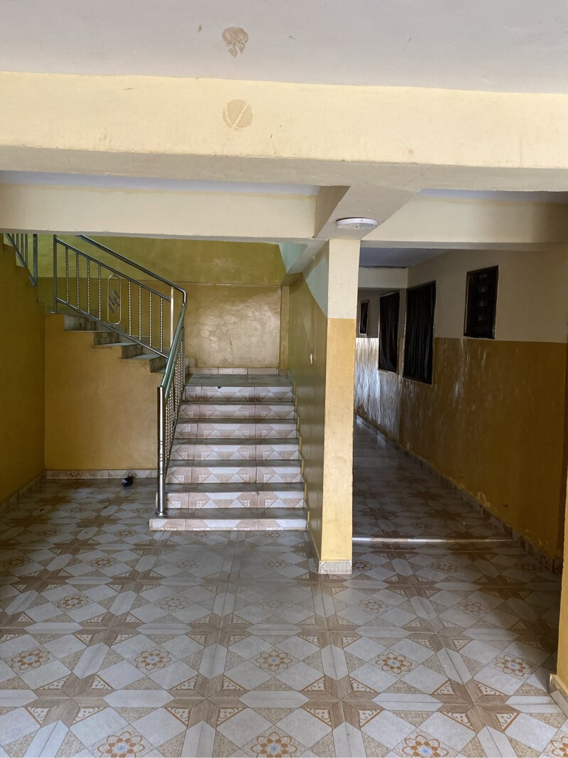 Ultimate Hostel Office Block — photo 3