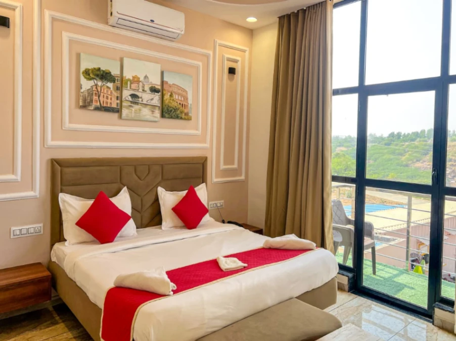 Premium Room