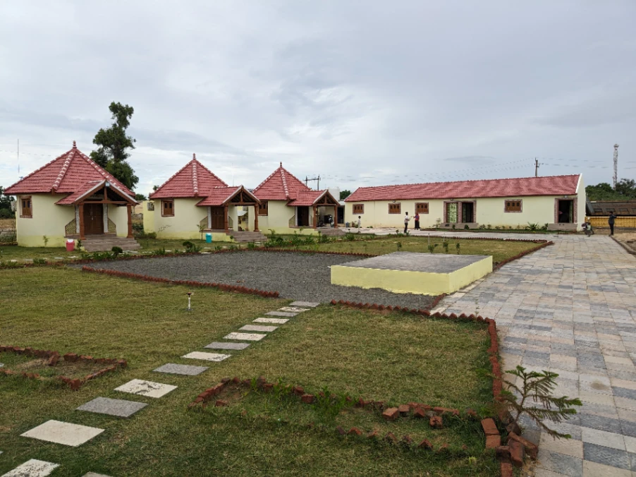 Photo 18