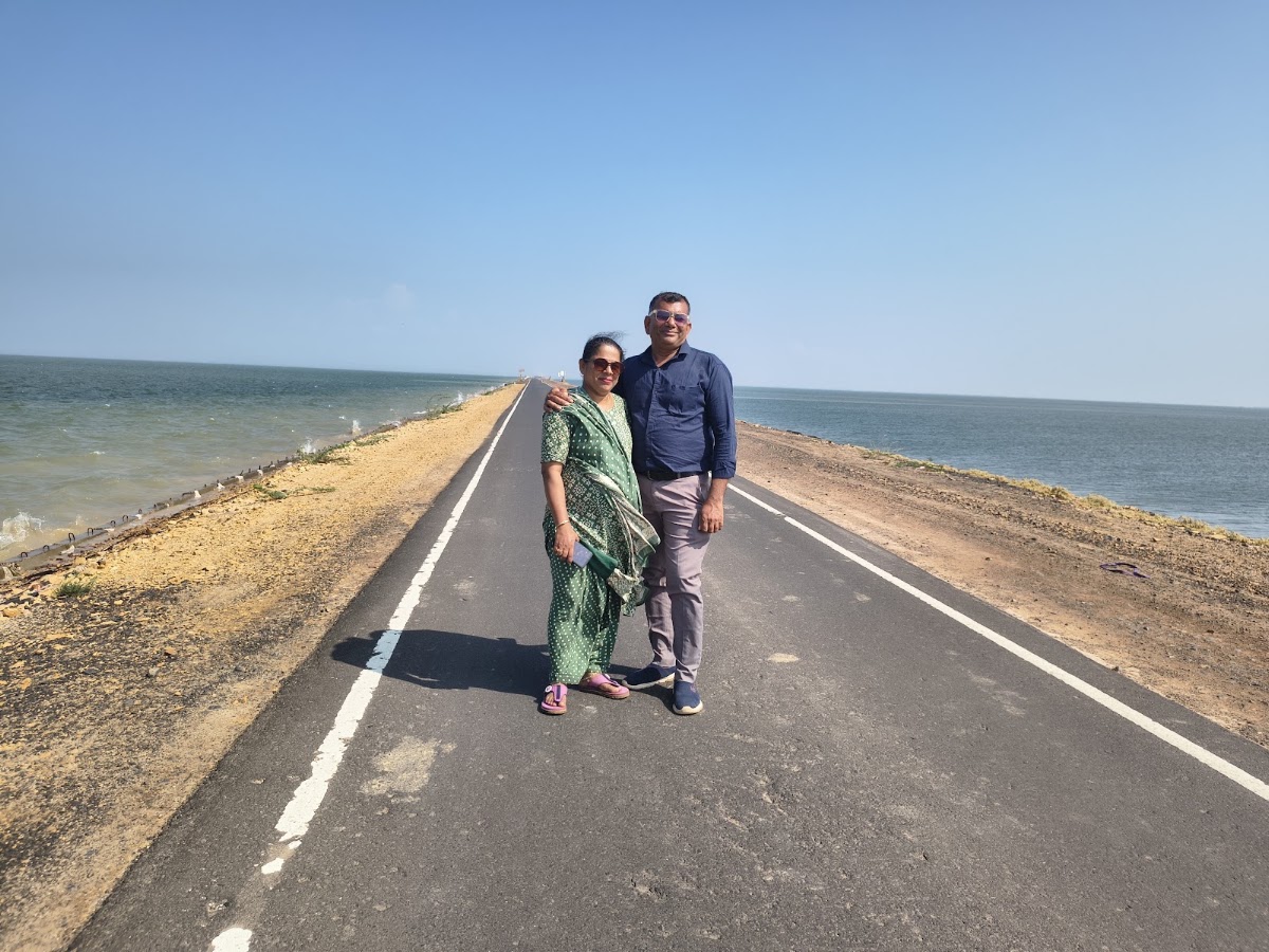 Road to Heaven near White Land Village stay