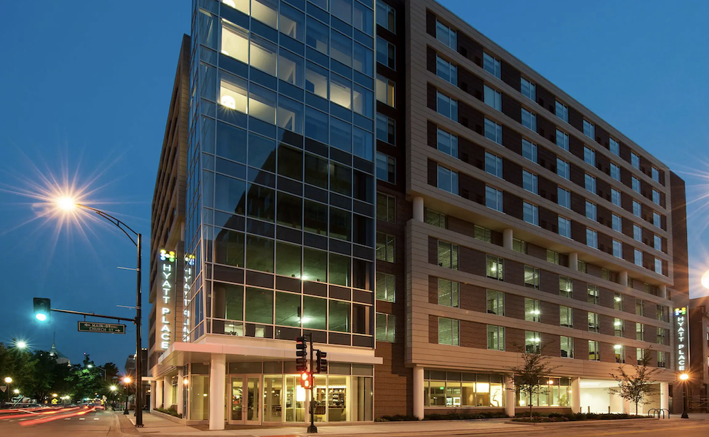 Hyatt Place Champaign Elevates In-Room Entertainment with Samsung Hospitality TVs