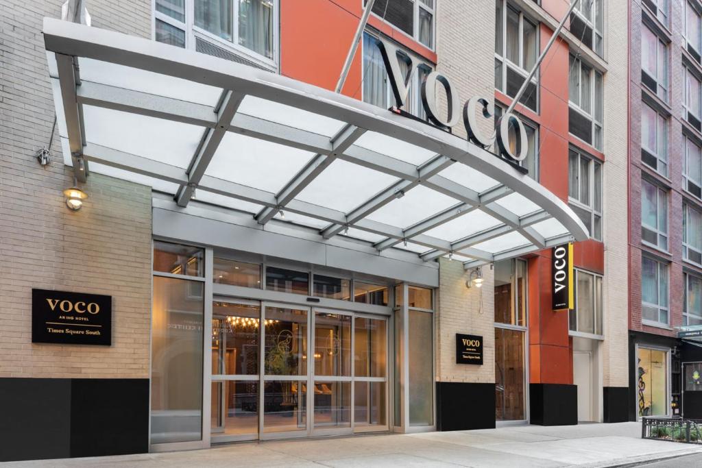voco IHG Hotel in NYC Enhances Guest Experience with Samsung Hospitality TVS