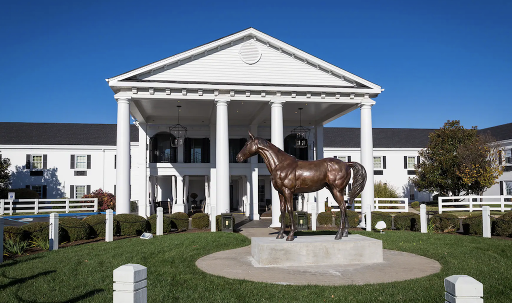 The Campbell House Lexington Enhances Guest Room Security with Global In-Room Safes