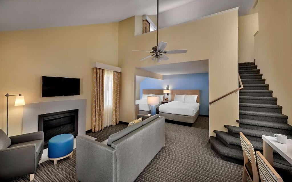 Sonesta ES Suites in Newark, DE Upgrades VTAC Units