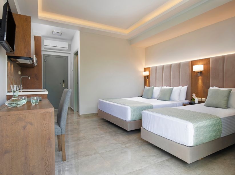 10 Essential Modern Hotel Room Appliances You Need
