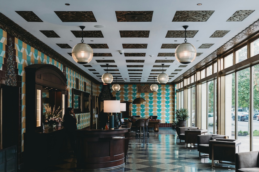 Property Management Systems vs. Energy Management Systems in the Hospitality Industry