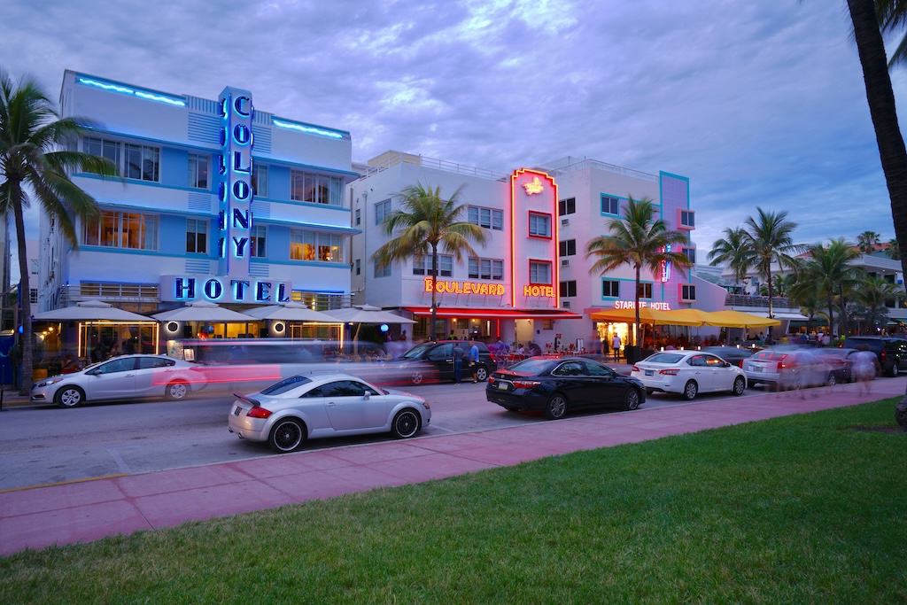 Marketing & Branding for a Hotel TWS Transworld Hotel Tech Products
