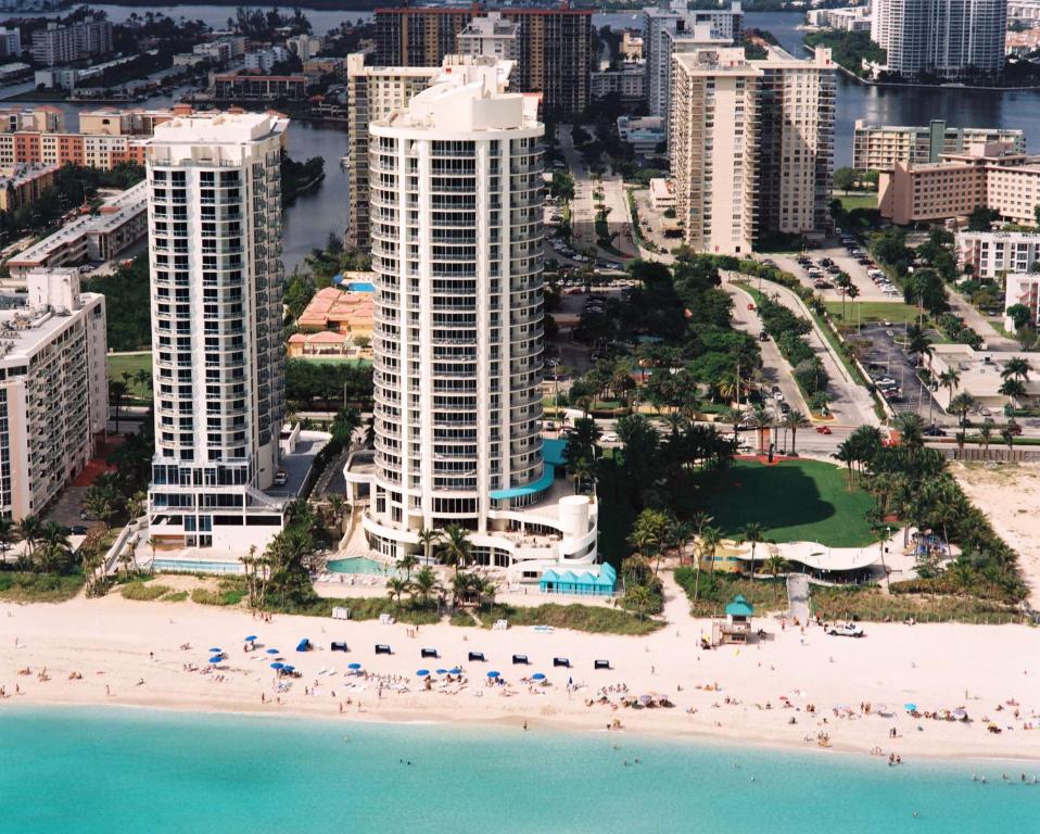 Transworld Partners with Hilton Hotels