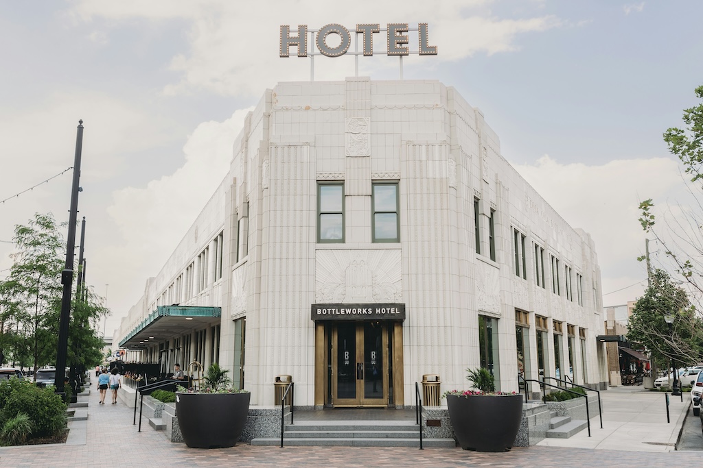 Hotel Type & Branding: Defining the Identity of Your Hotel TWS Transworld Hospitality Technology Products