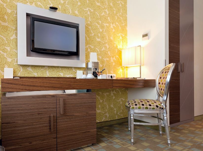 Mistakes To Avoid When Mounting Hotel TVs