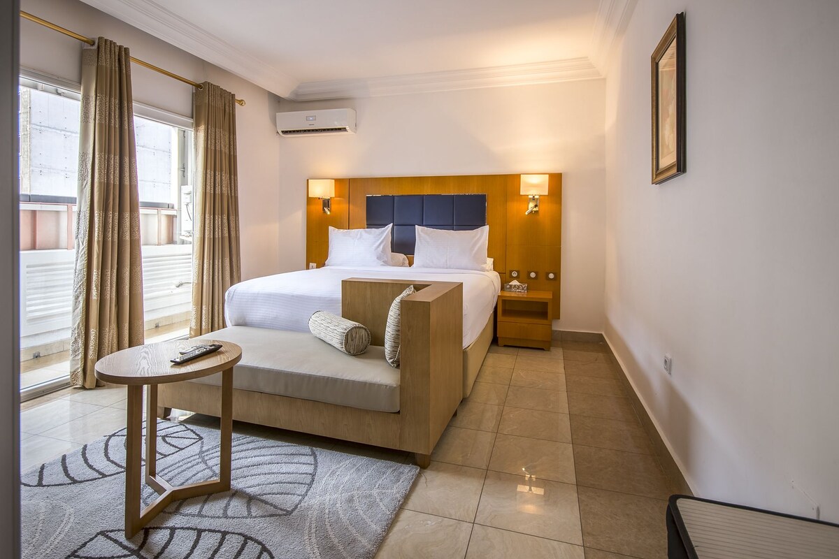Léon Hôtel