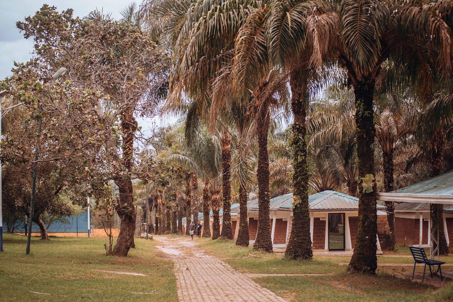 Mbuela Lodge