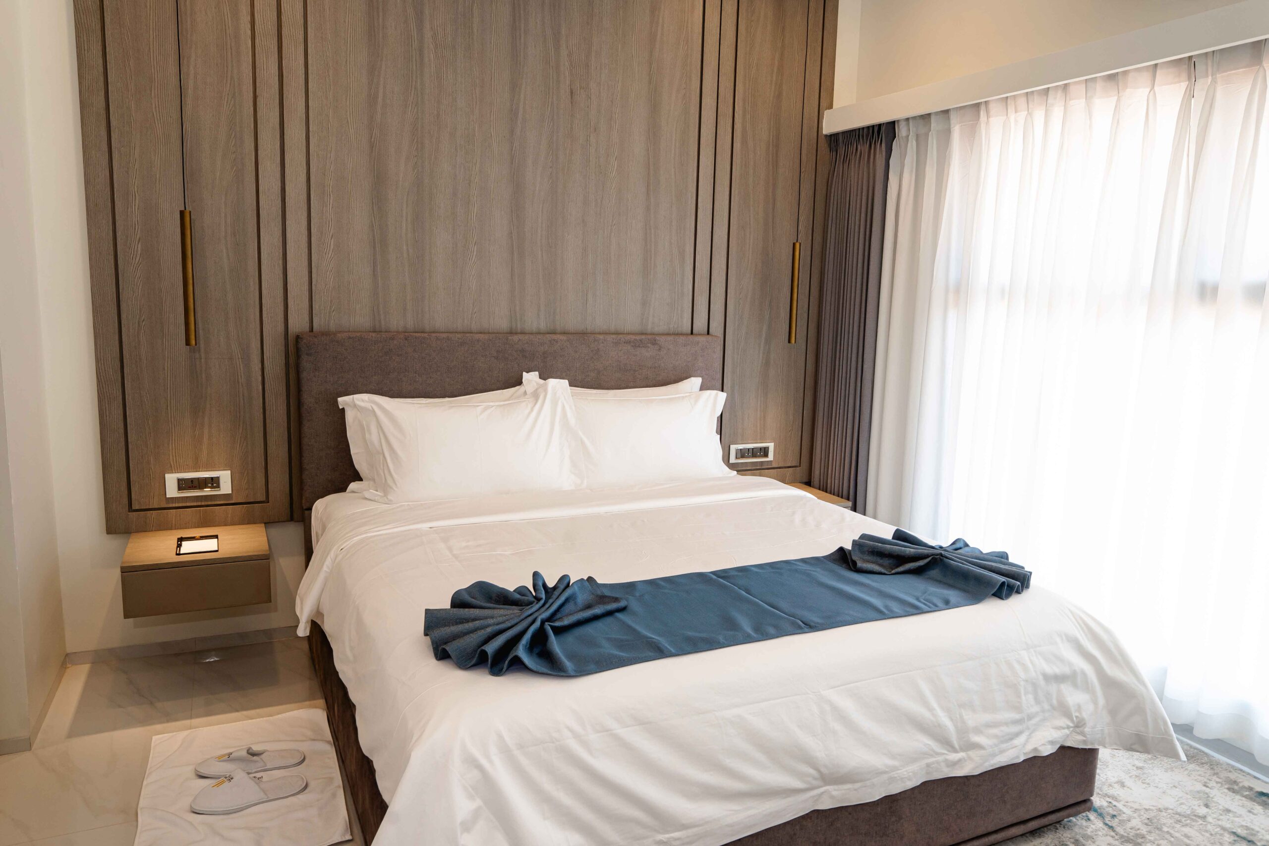 Lux Inn Hotel