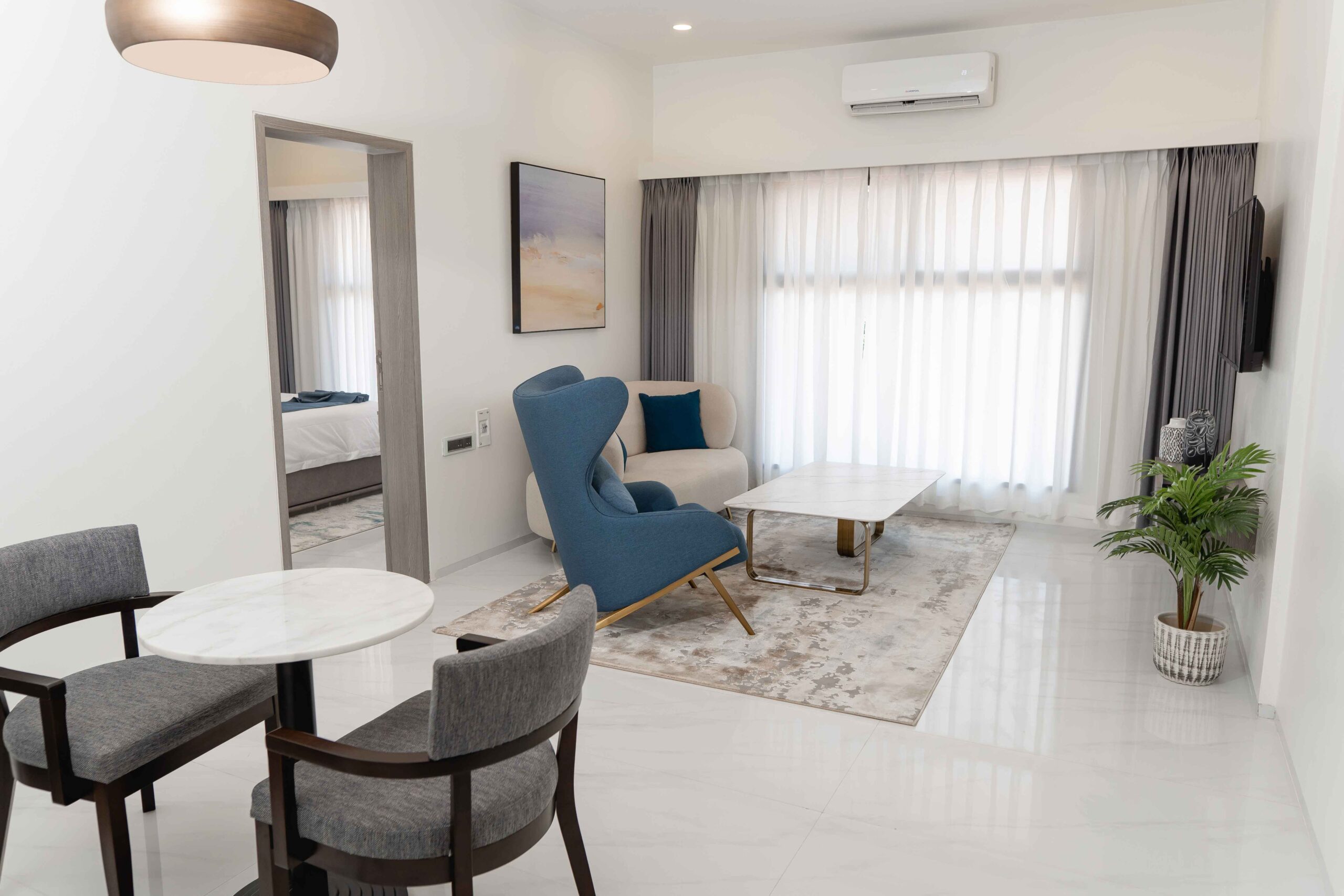 Lux Inn Hotel