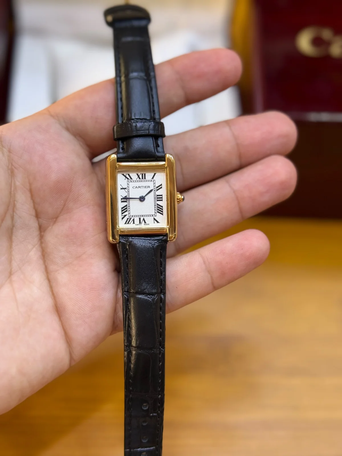 Cartier tank Louis cartier 