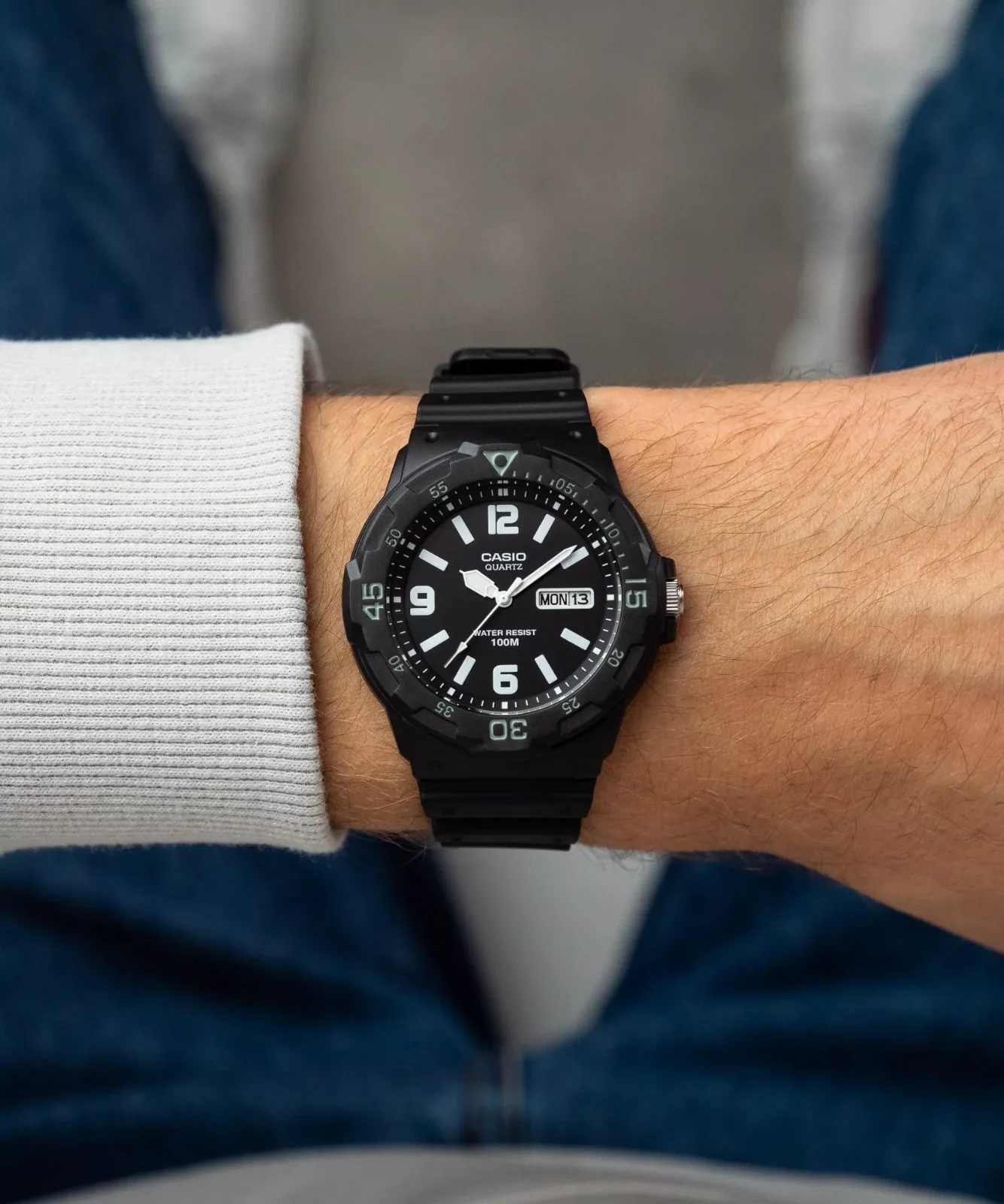 CASIO MRW-200H-1B2VDF original  vue 2