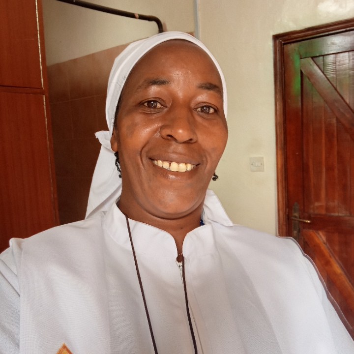 Felicita Njeri