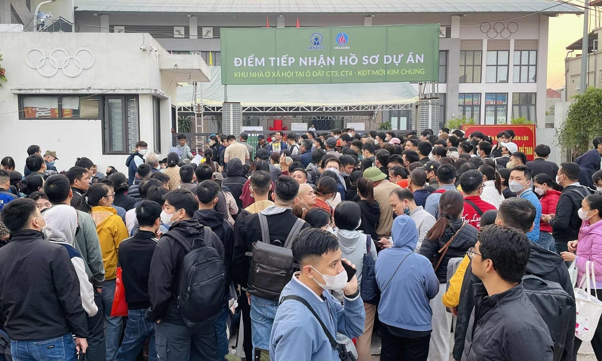 Làm rõ quy định miễn xác nhận thu nhập khi mua nhà ở xã hội cho thân nhân liệt sĩ