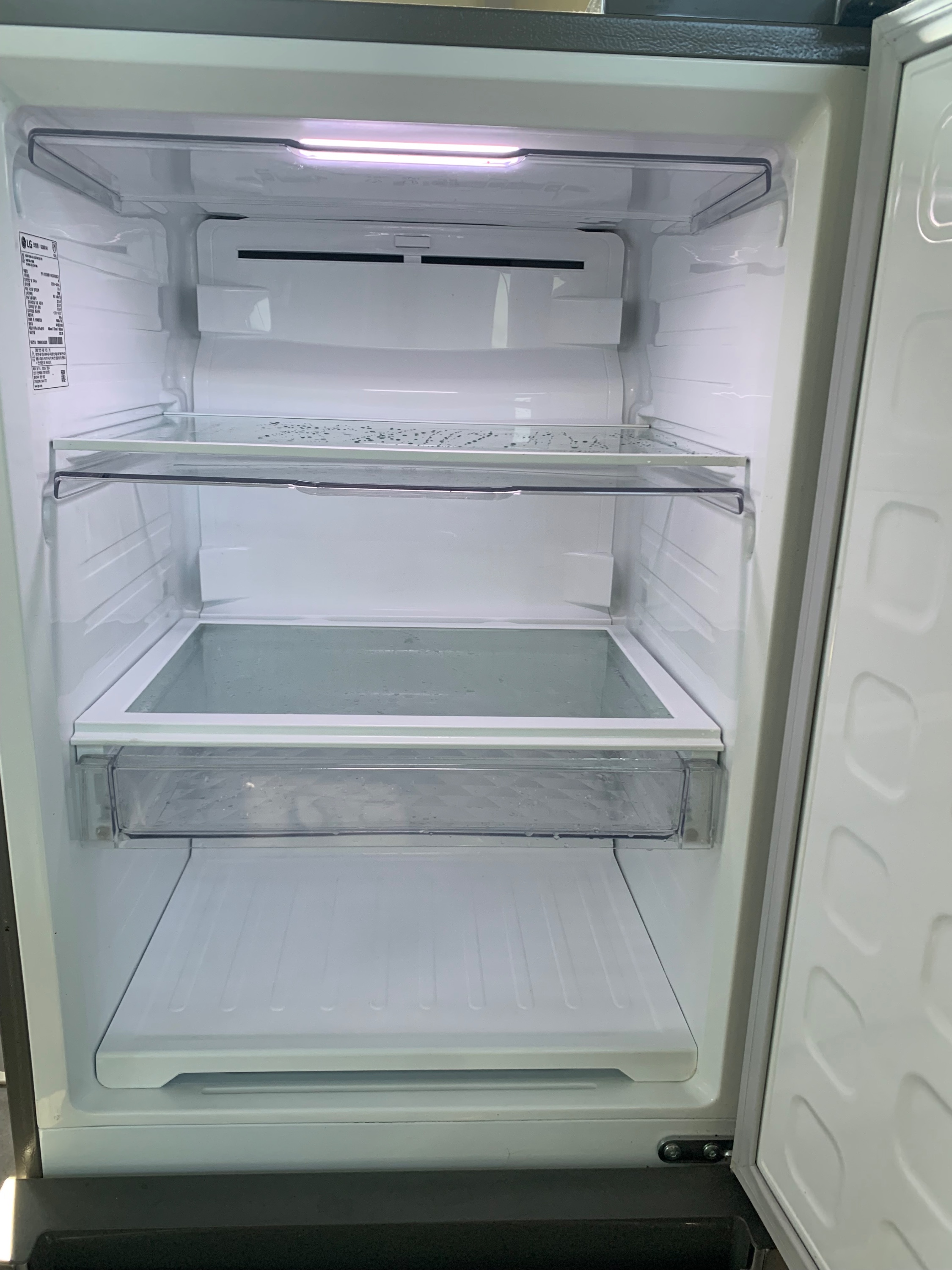 엘지327리터 김치냉장고 - 3