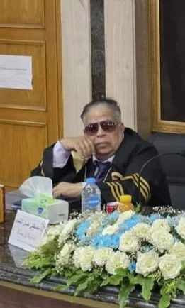 عصمت نصار — مناقشة علمية: لجنة مناقشة رسالة علمية (صورة 3)