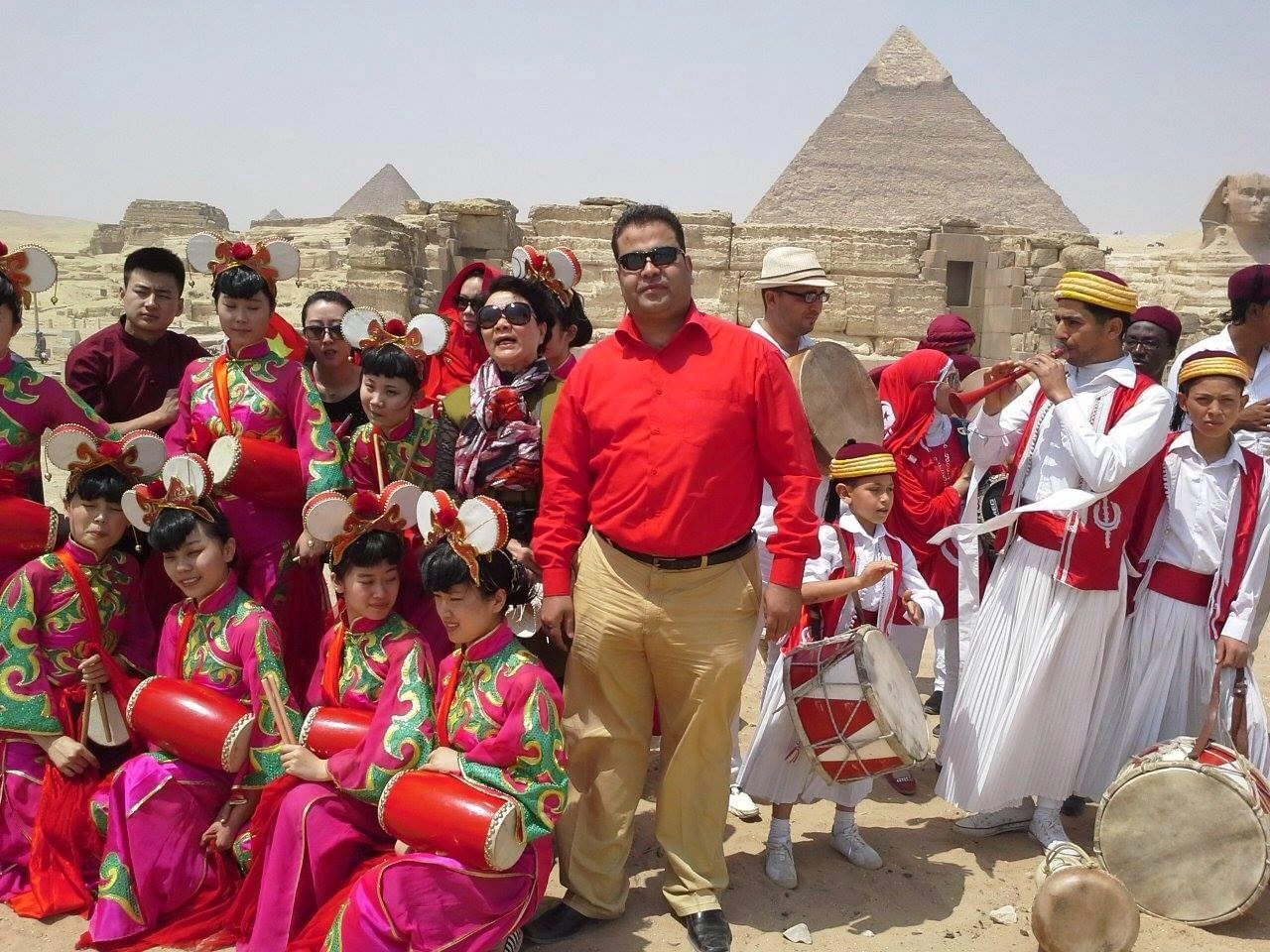 صورة 111 - حمدي قنديل